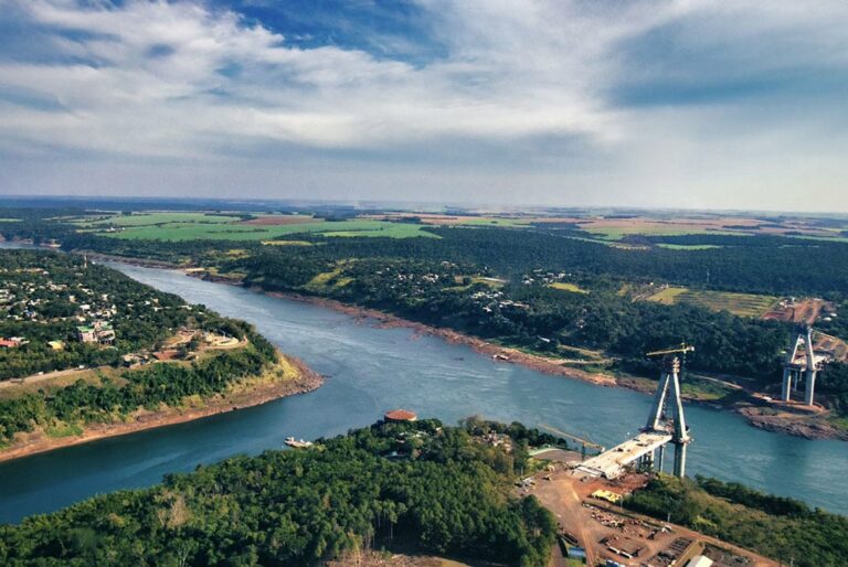 Tríplice fronteira: experiência única entre Brasil, Argentina e Paraguai