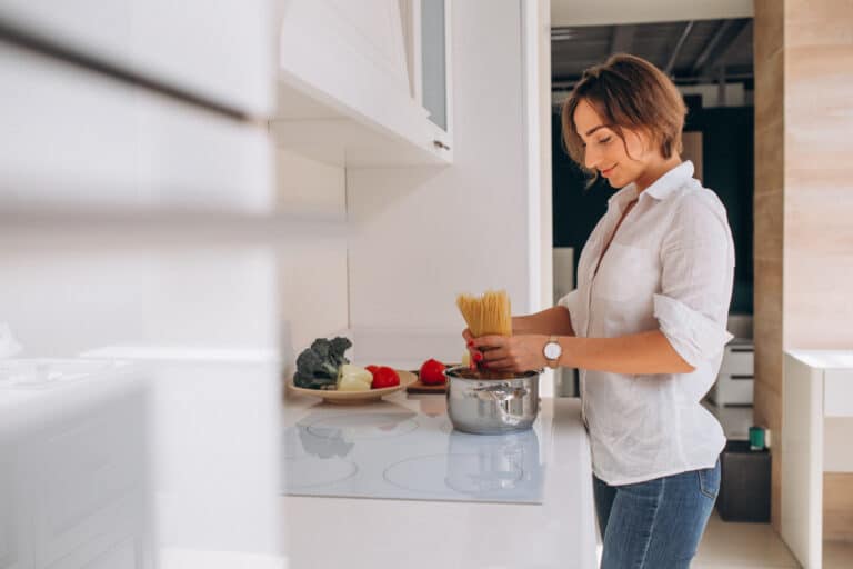 Economizando na cozinha sem abrir mão da qualidade