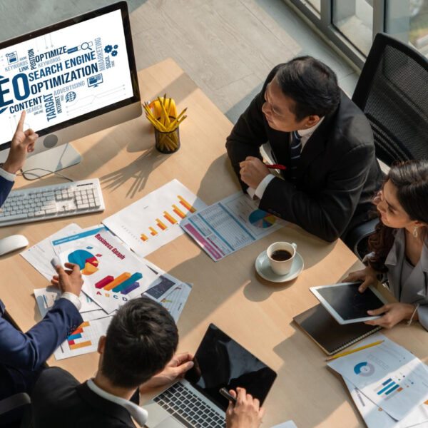 Qual o custo-benefício de contratar uma agência de SEO em 2025