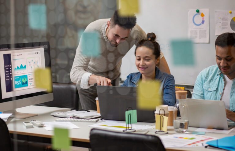 Escalando sua agência de marketing digital: como crescer sem perder performance