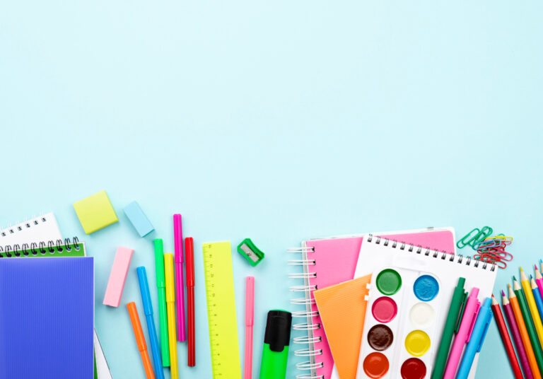 eduzir gastos com itens de escritório e material escolar